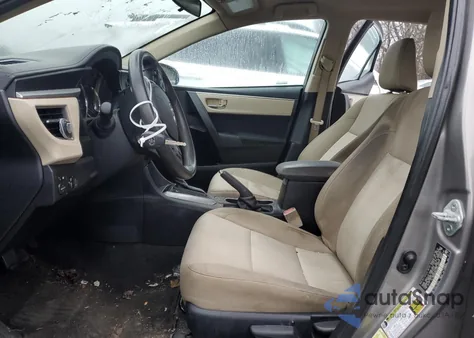 2015 Toyota Corolla L z USA, uszkodzony, nr VIN 2T1BURHE0FC231657